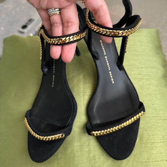 Giuseppe Coline Gold Chain Suede Sandal - Picture 2 of 6